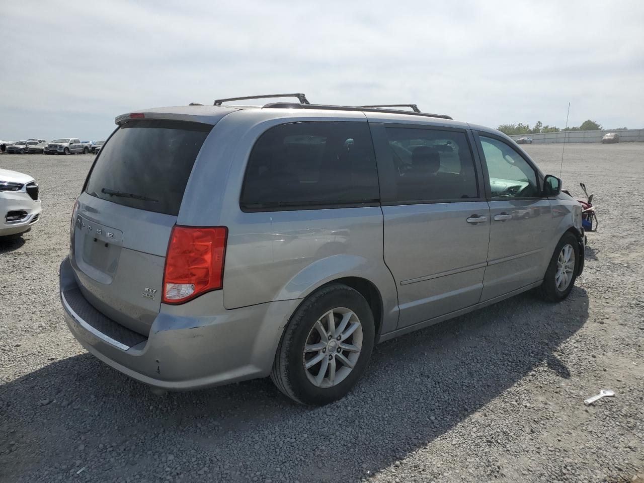 2016 Dodge Grand Caravan Sxt - zdjęcie 3