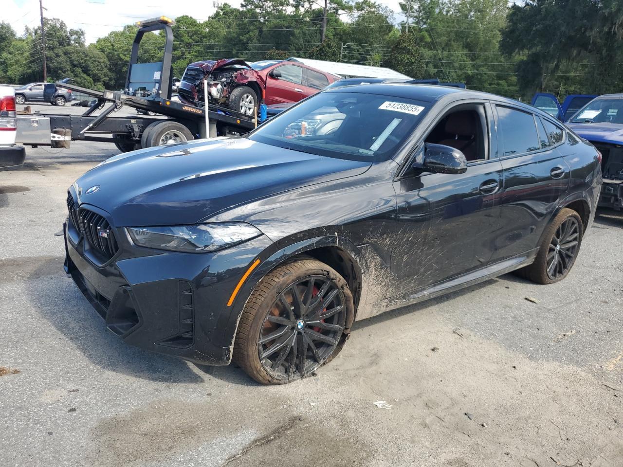 2024 BMW X6 M60I - zdjęcie główne