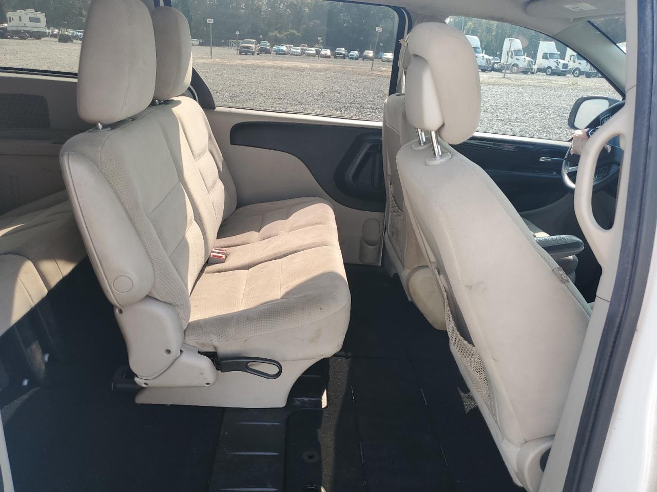 2016 Dodge Grand Caravan Se - zdjęcie 11