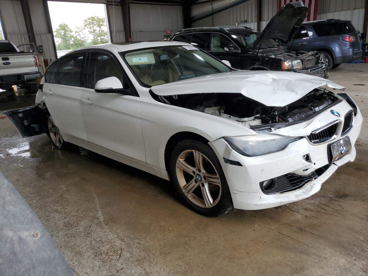 2014 BMW Seria 3 - zdjęcie 4