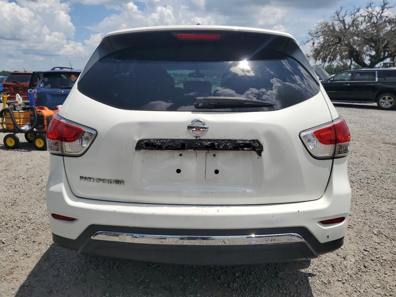 2016 Nissan Pathfinder S - zdjęcie 6