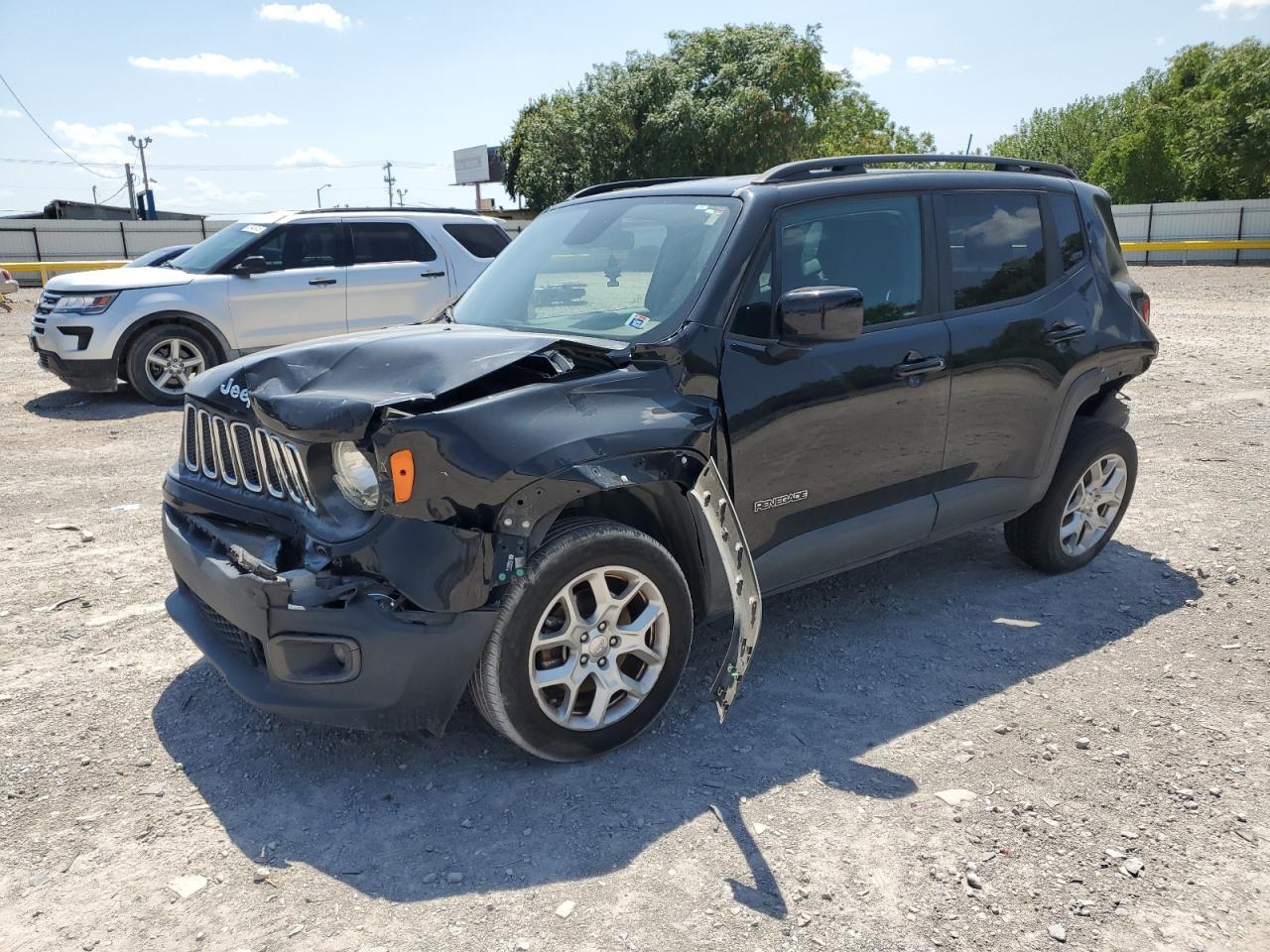 2018 Jeep Renegade Latitude - zdjęcie główne