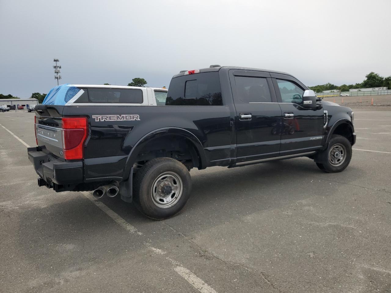 2021 Ford F350 Super Duty - zdjęcie 3