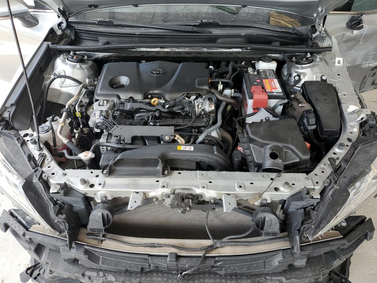 2022 Toyota Camry Xle - zdjęcie 11