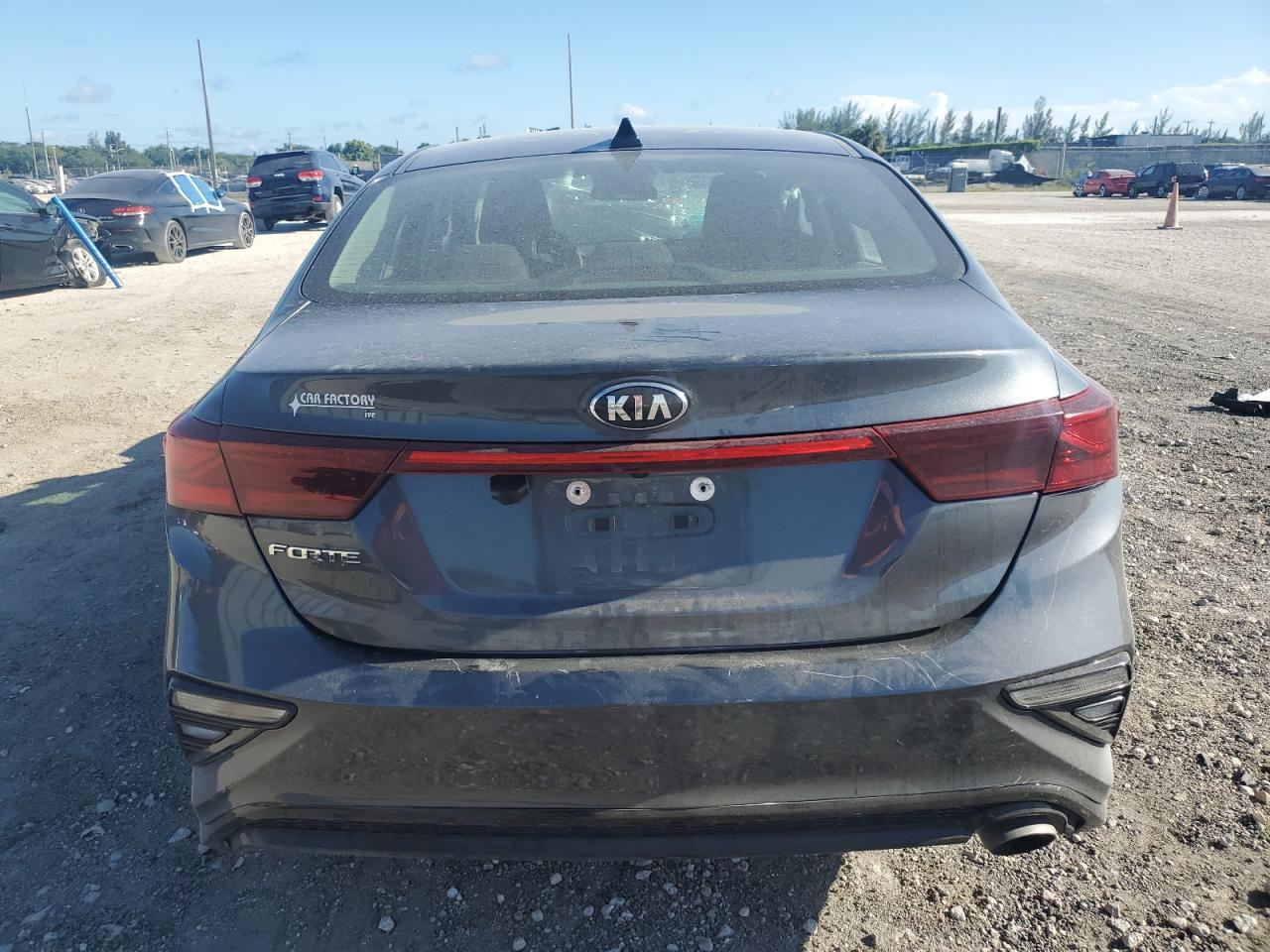 2021 Kia Forte Fe - zdjęcie 6