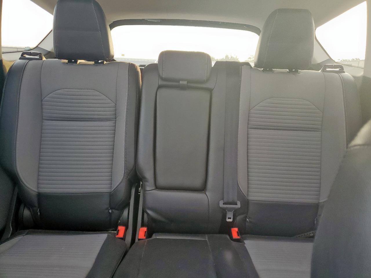 2019 Ford Escape Titanium - zdjęcie 10