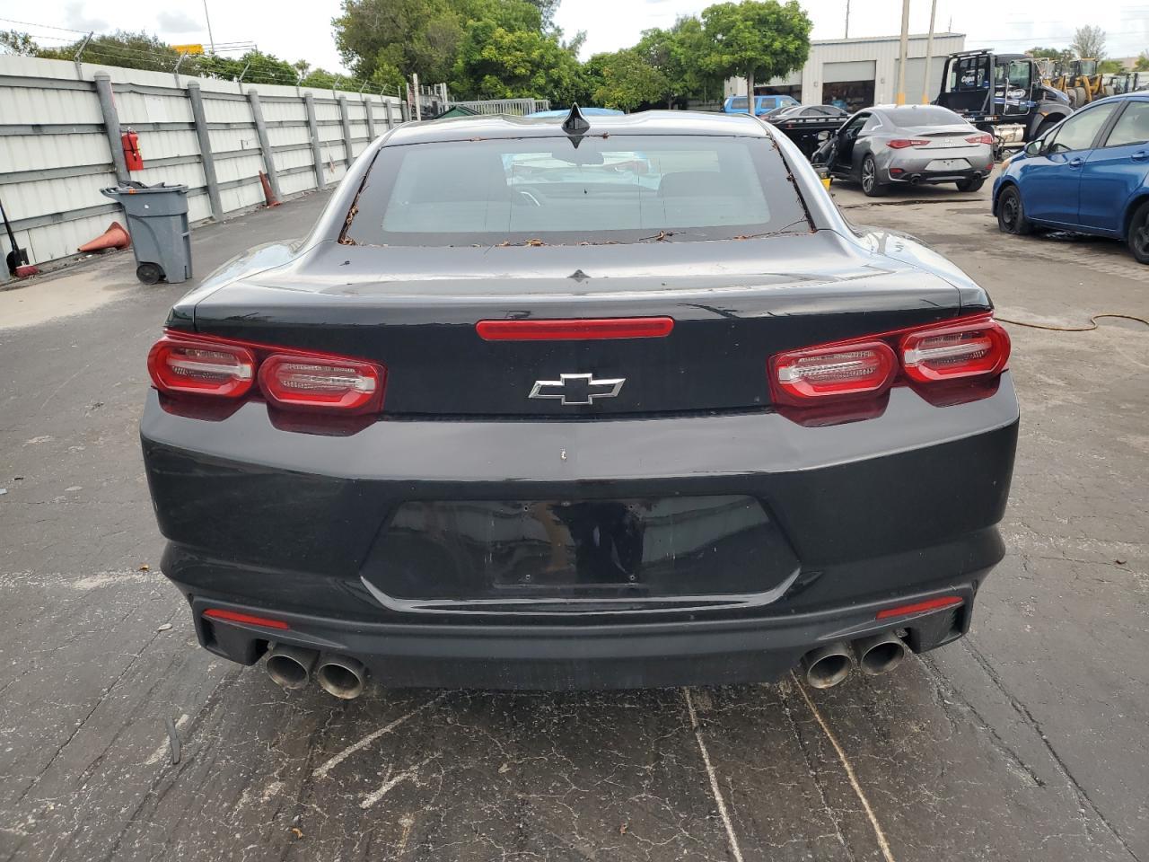 2020 Chevrolet Camaro - zdjęcie 6
