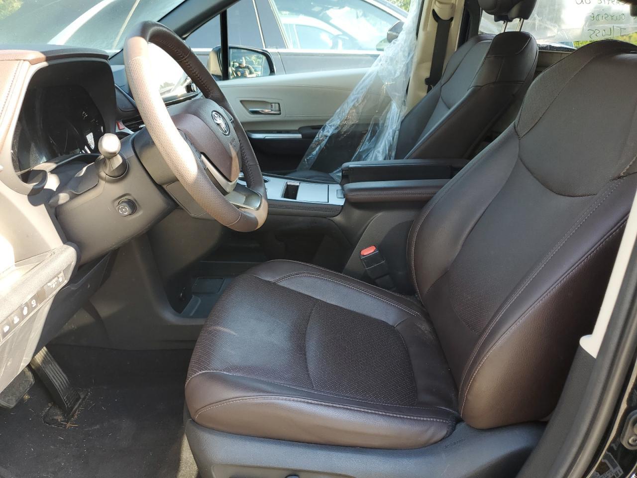 2021 Toyota Sienna Limited - zdjęcie 7