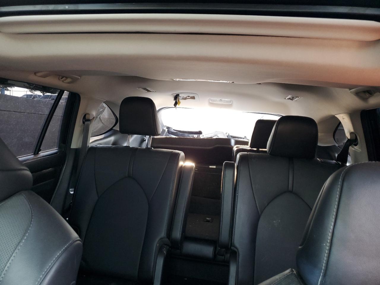 2023 Toyota Highlander Hybrid Limited - zdjęcie 10