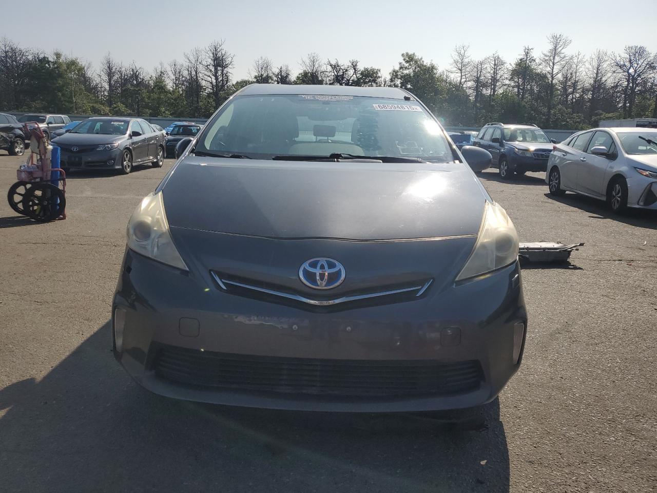 2013 Toyota Prius V - zdjęcie 5