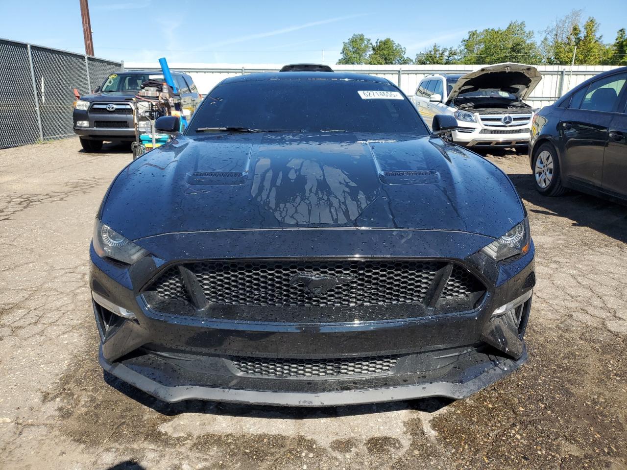 2020 Ford Mustang Gt - zdjęcie 5