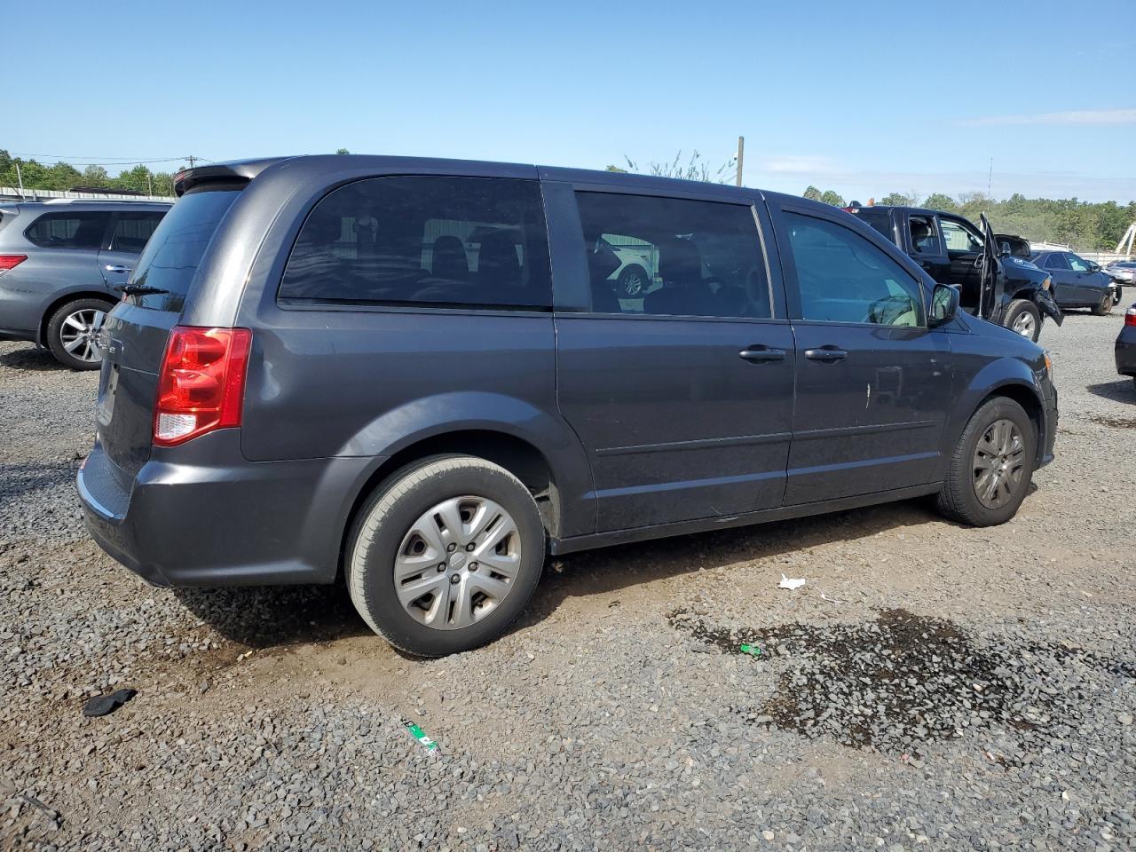 2017 Dodge Grand Caravan Se - zdjęcie 3