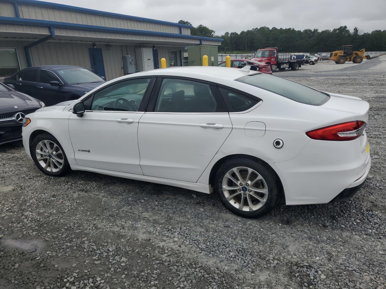 2019 Ford Fusion Se - zdjęcie 2
