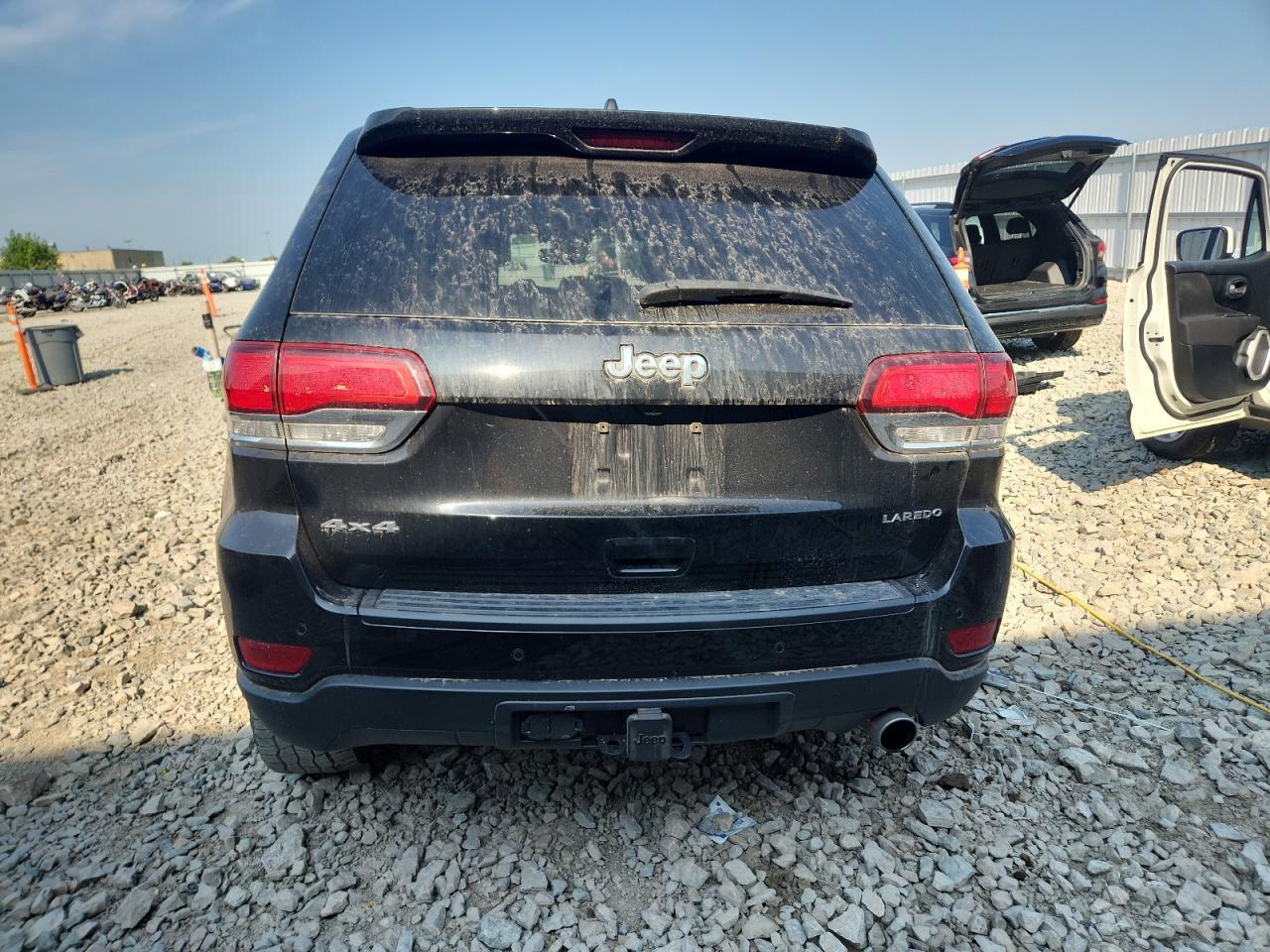 2021 Jeep Grand Cherokee Laredo - zdjęcie 6