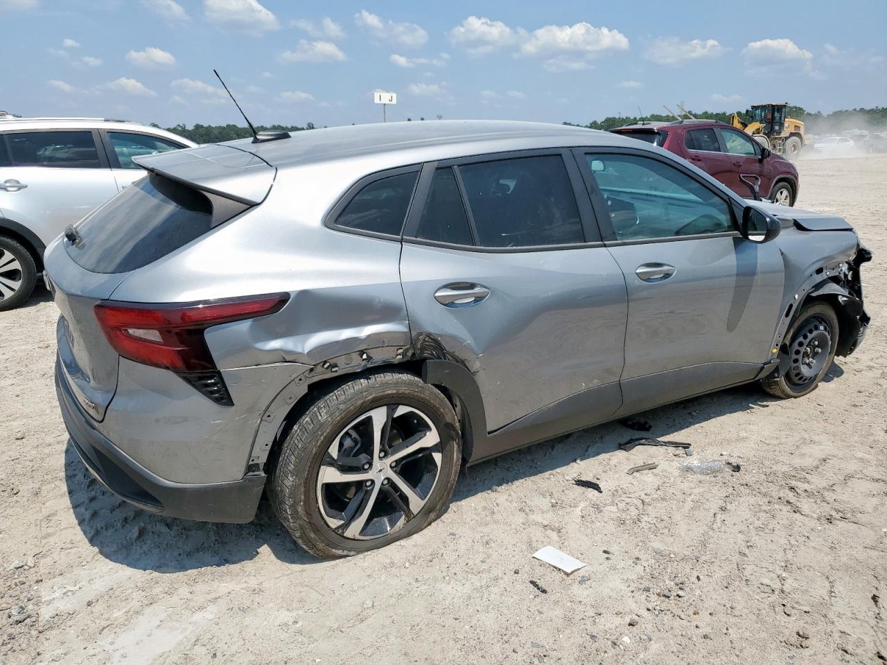 2024 Chevrolet Trax 1Rs - zdjęcie 3