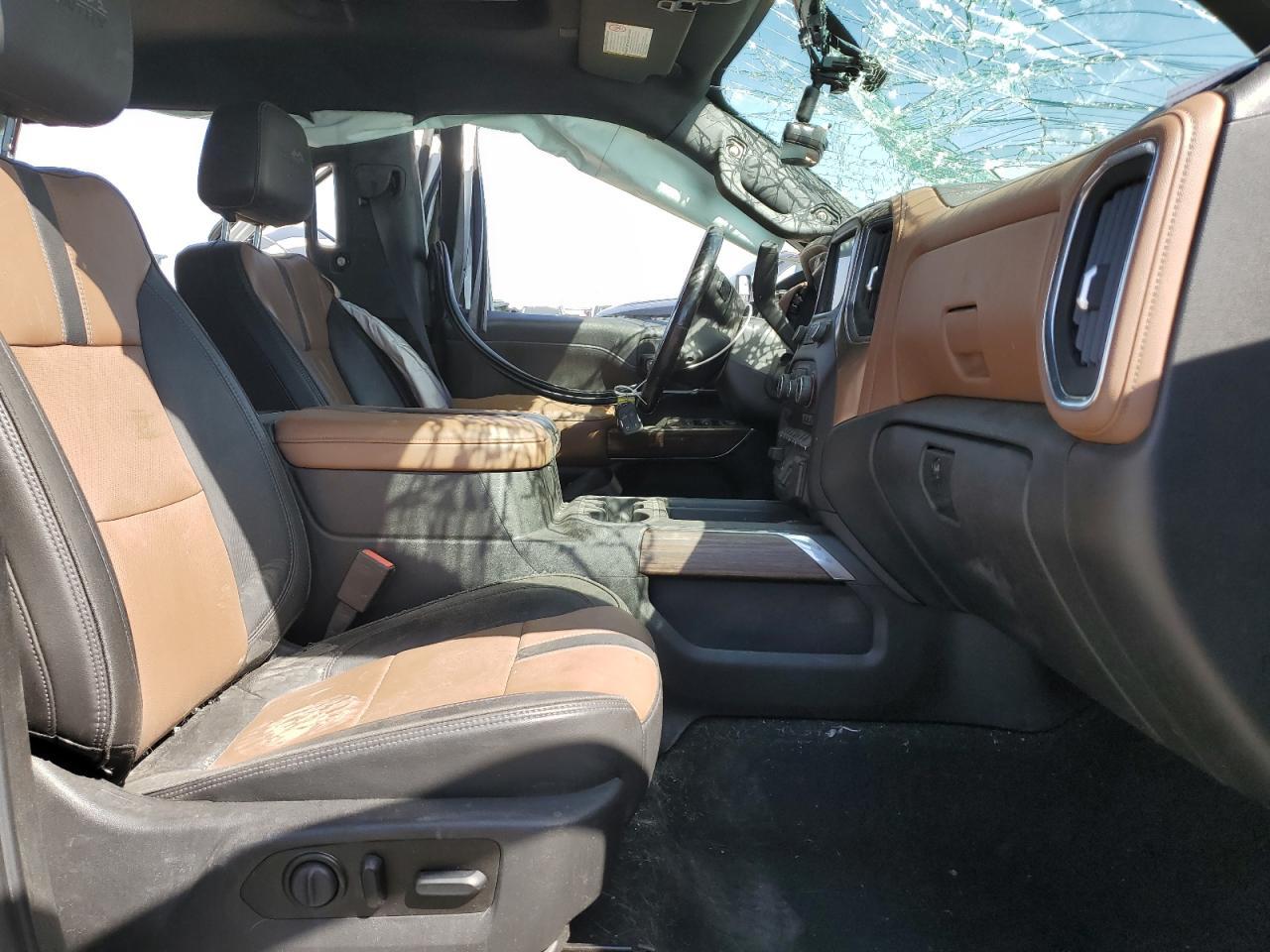 2021 Chevrolet Silverado K3500 High Country - zdjęcie 7