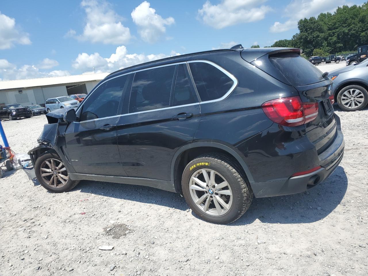 2015 BMW X5 xDrive35I - zdjęcie 2