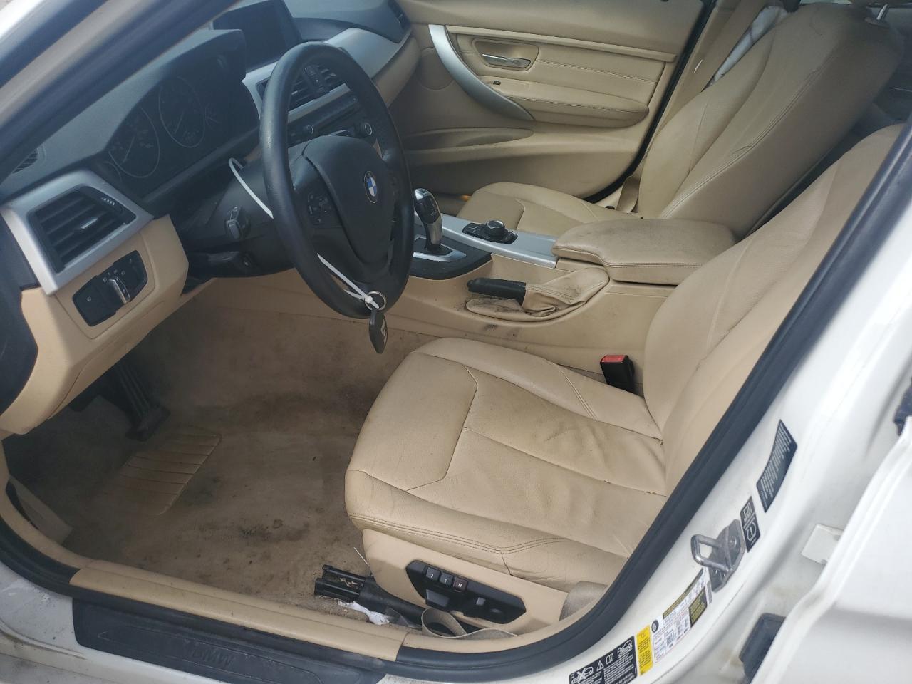 2013 BMW 328 Xi - zdjęcie 7