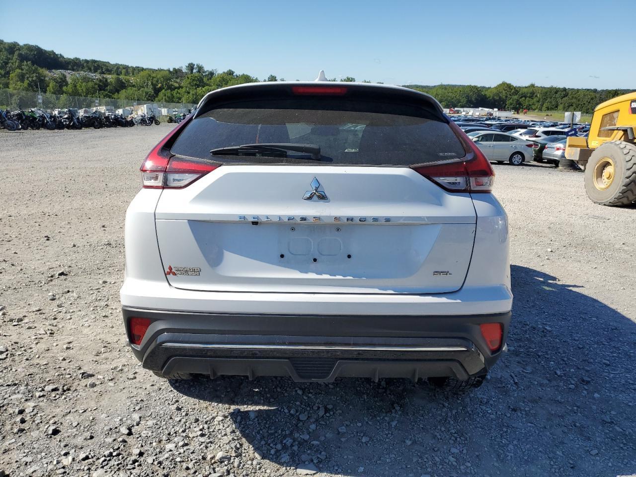2022 Mitsubishi Eclipse Cross - zdjęcie 6