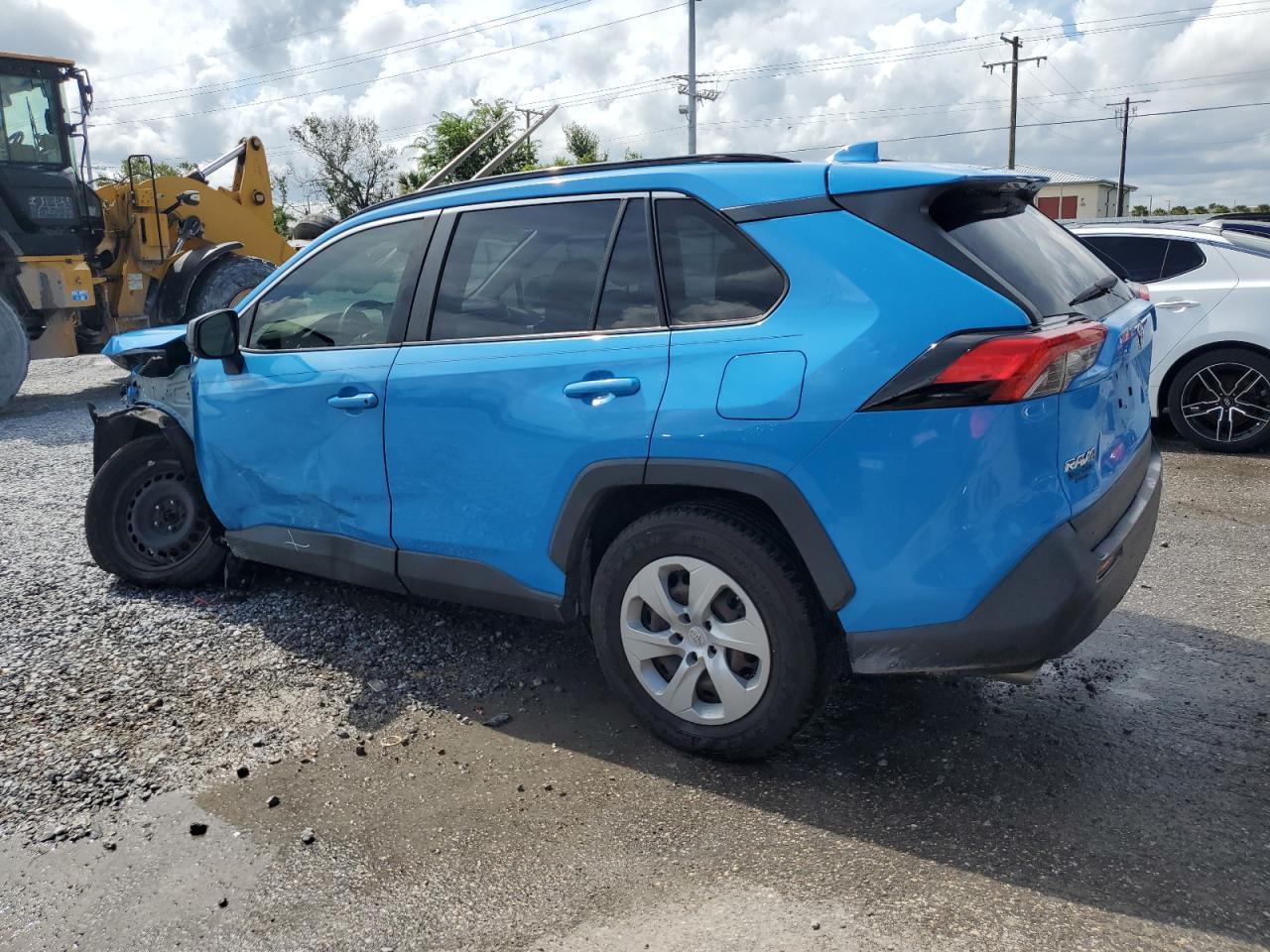 2019 Toyota Rav4 Le - zdjęcie 2