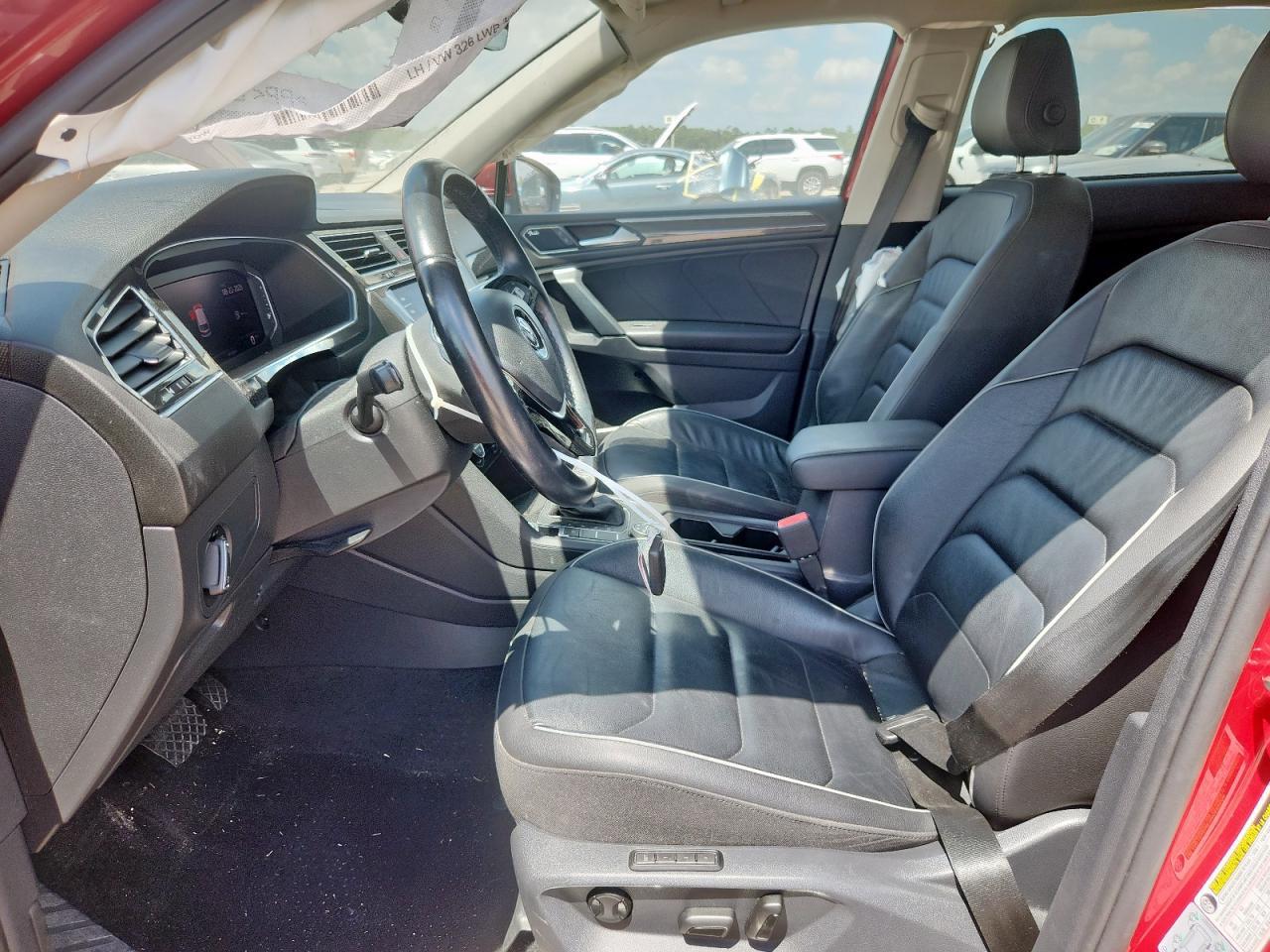 2019 Volkswagen Tiguan - zdjęcie 7