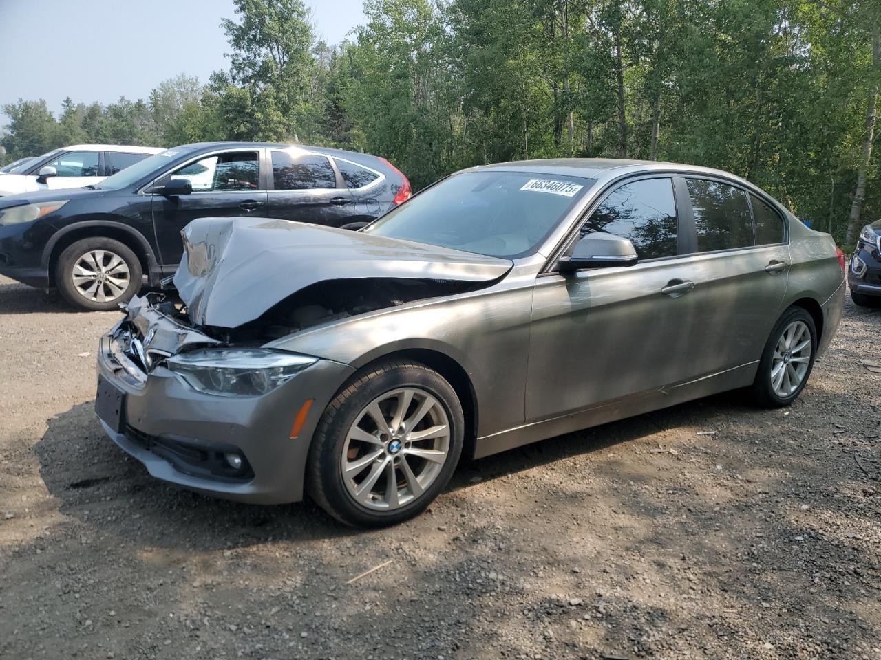 2017 BMW Seria 3 320i - zdjęcie główne