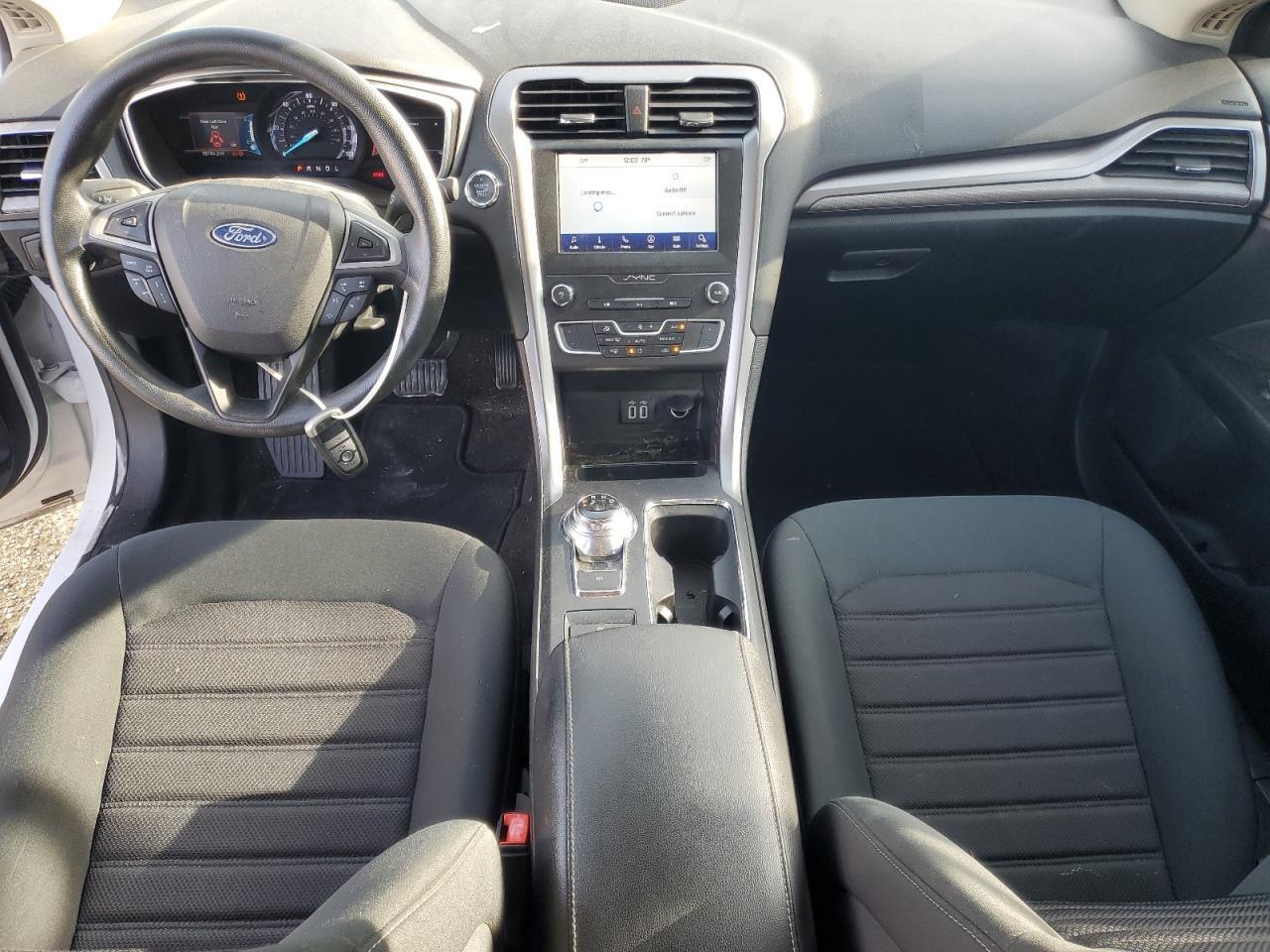 2020 Ford Fusion Se - zdjęcie 8