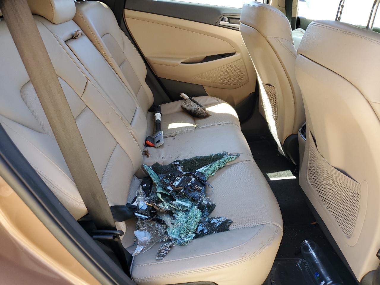 2016 Hyundai Tucson Limited - zdjęcie 11