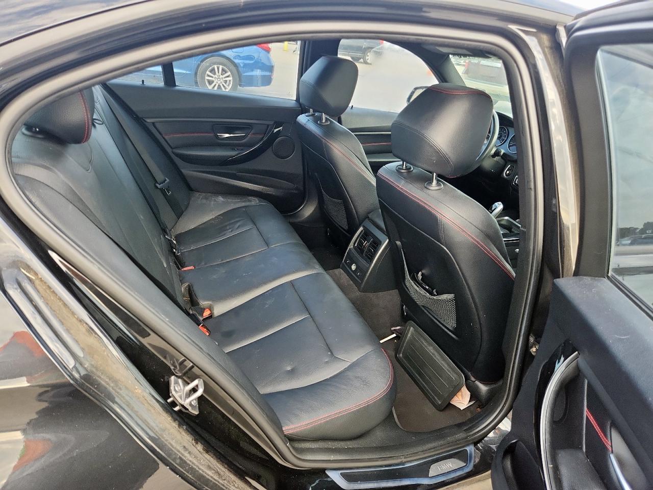 2013 BMW 328 I - zdjęcie 10