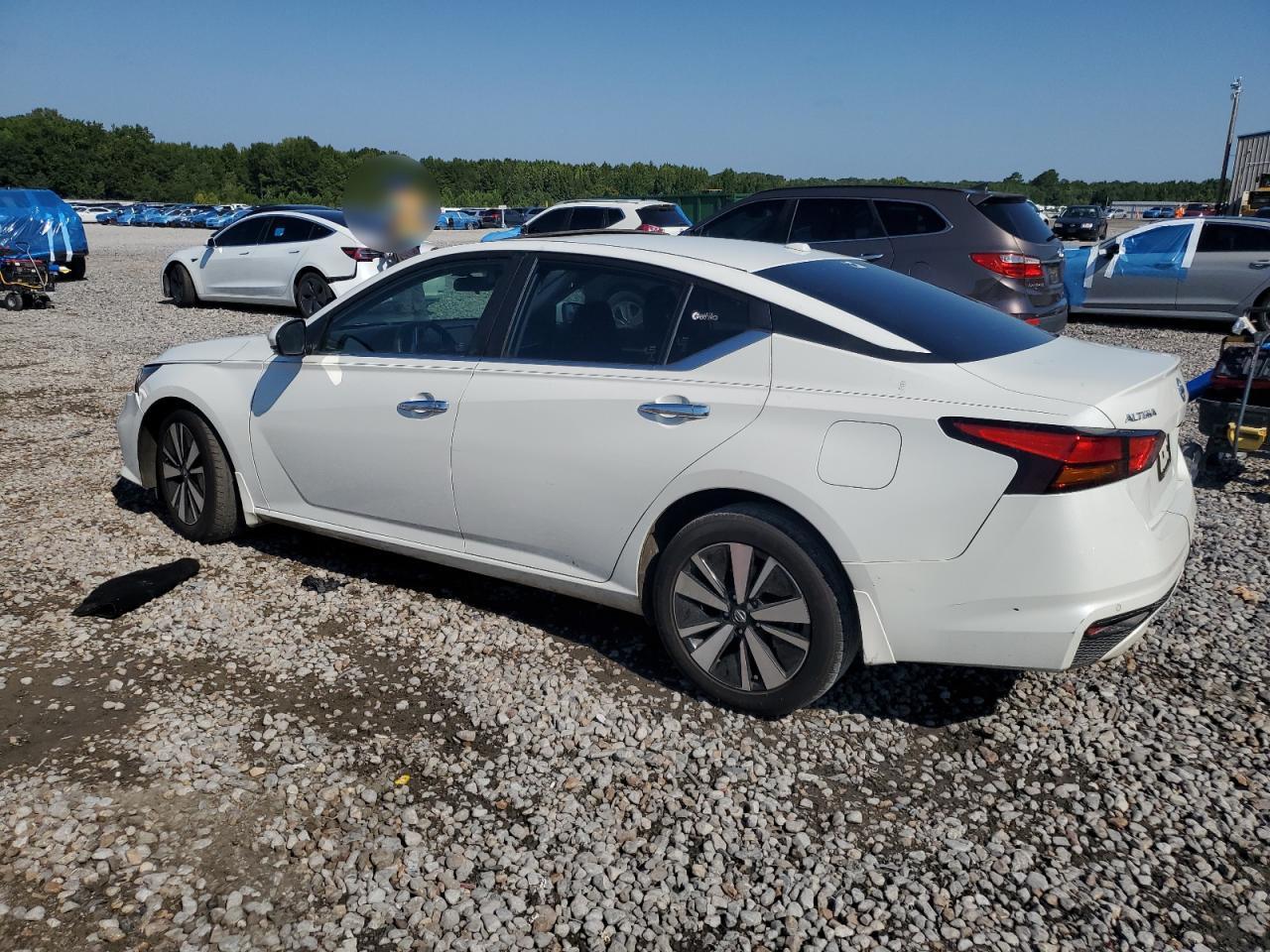 2022 Nissan Altima Sv - zdjęcie 2