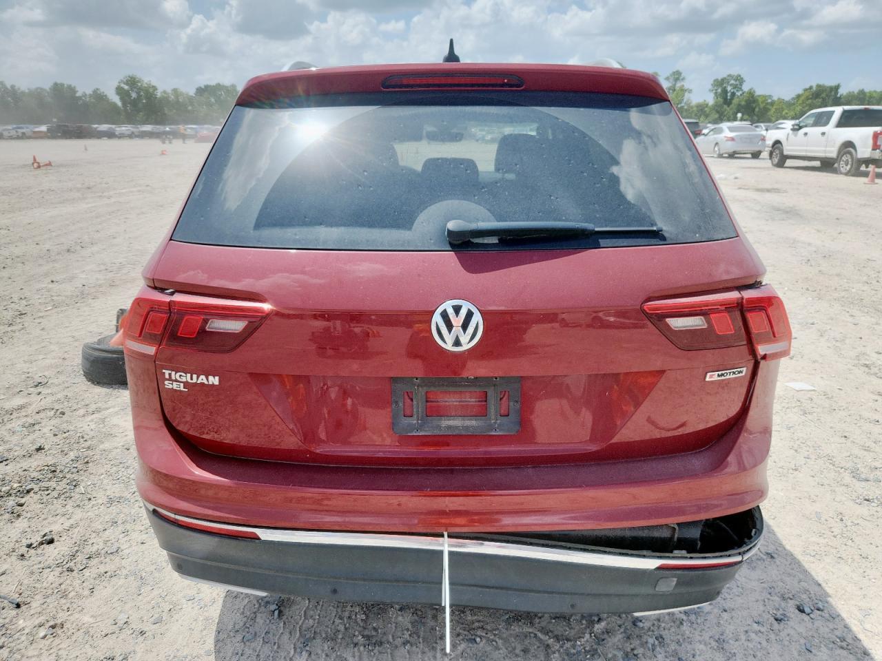 2019 Volkswagen Tiguan - zdjęcie 6