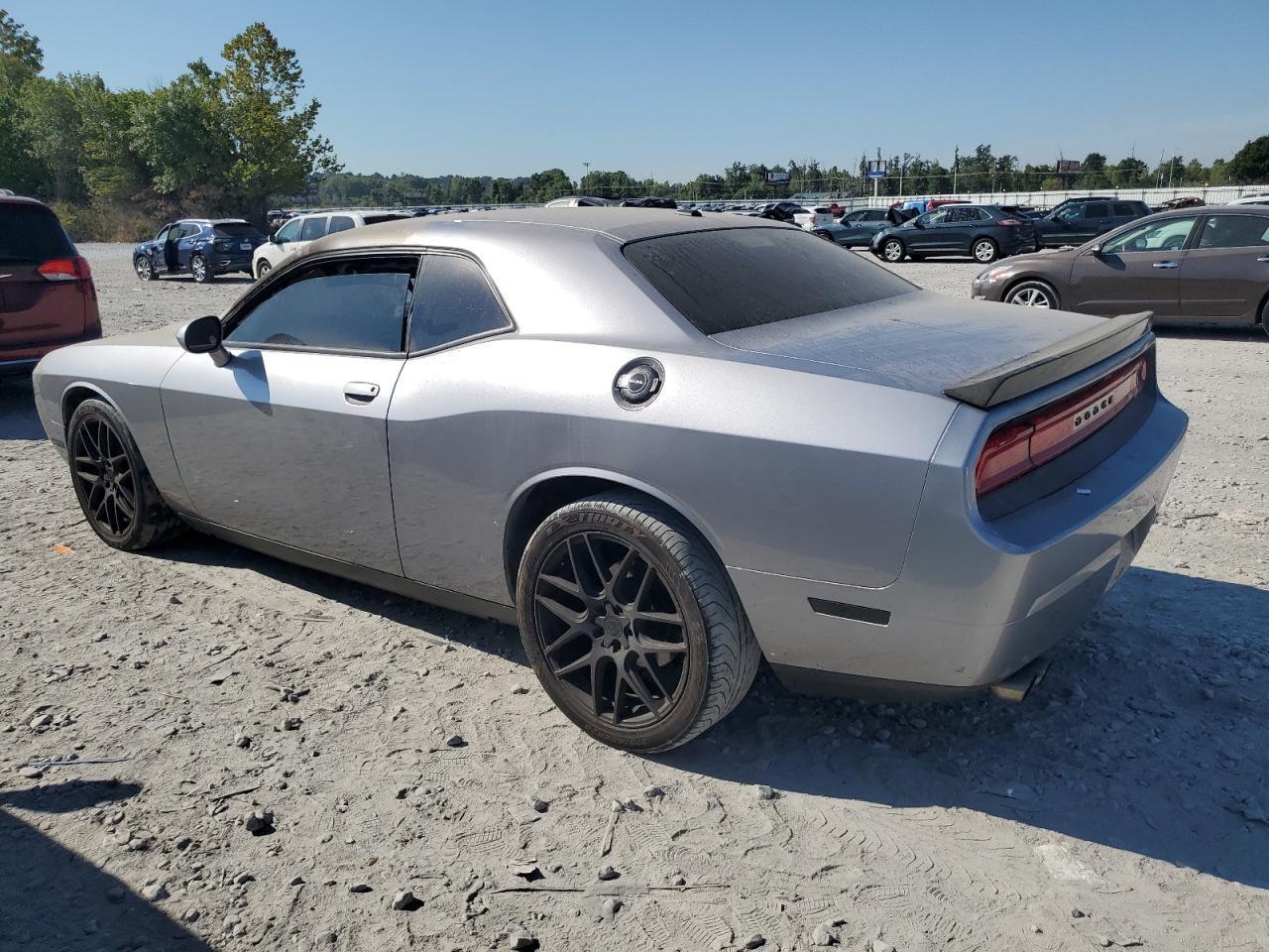 2014 Dodge Challenger R/T - zdjęcie 2