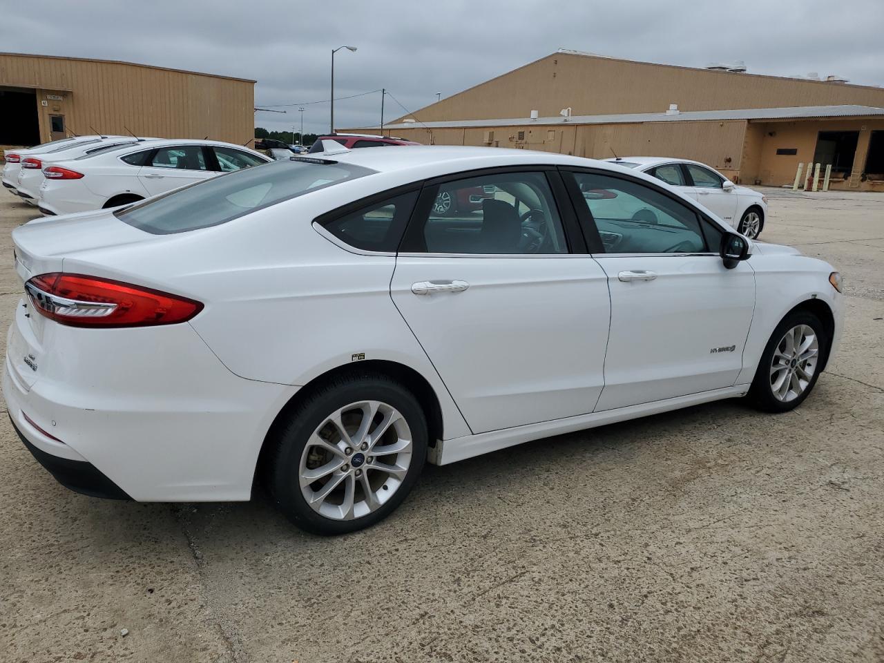 2019 Ford Fusion Se - zdjęcie 3