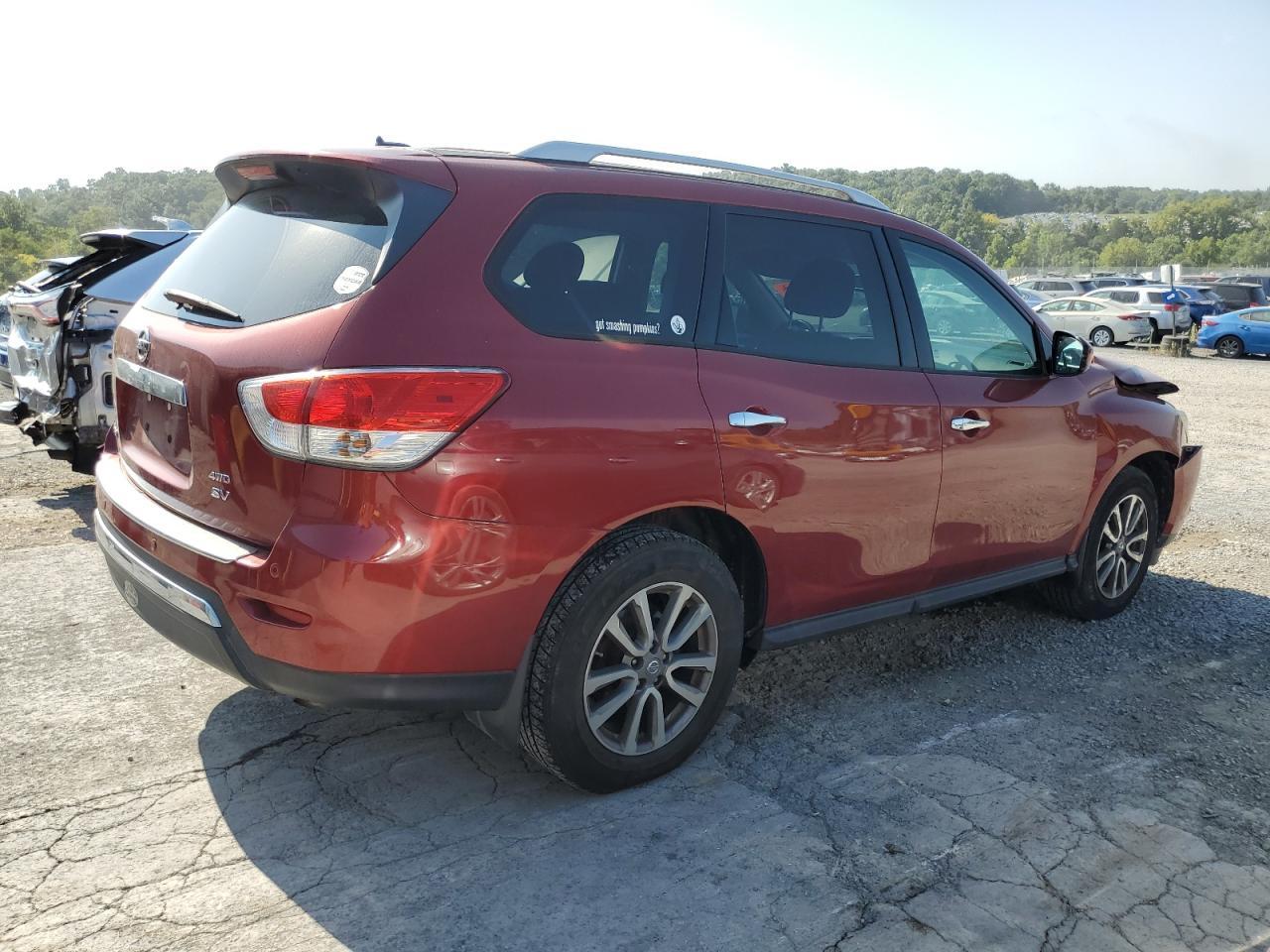 2016 Nissan Pathfinder - zdjęcie 3