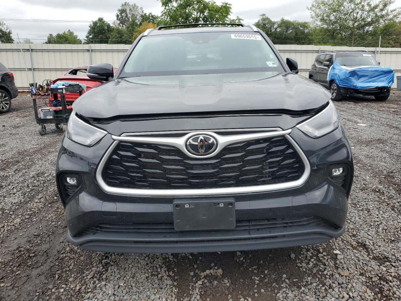 2024 Toyota Highlander Le - zdjęcie 5