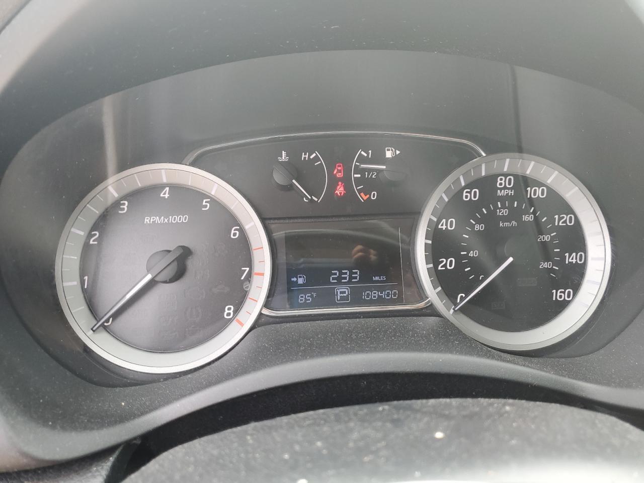 2015 Nissan Sentra S - zdjęcie 9