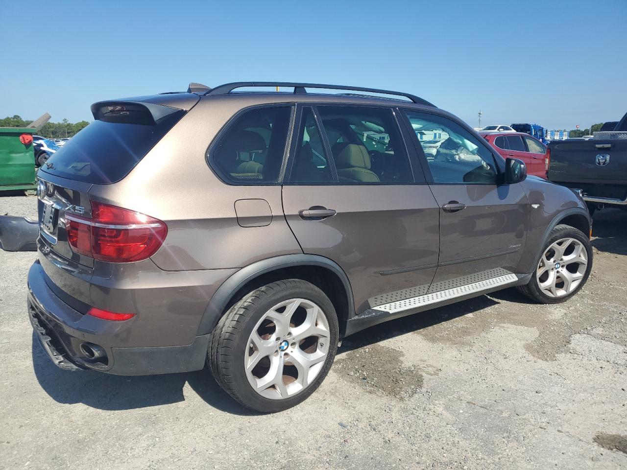2013 BMW X5 xDrive35I - zdjęcie 3