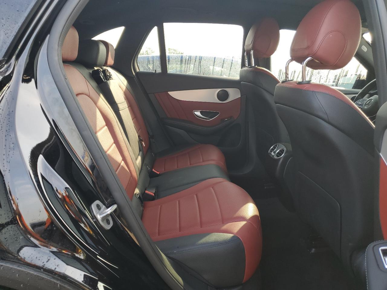 2022 Mercedes-Benz Glc 300 4Matic - zdjęcie 11