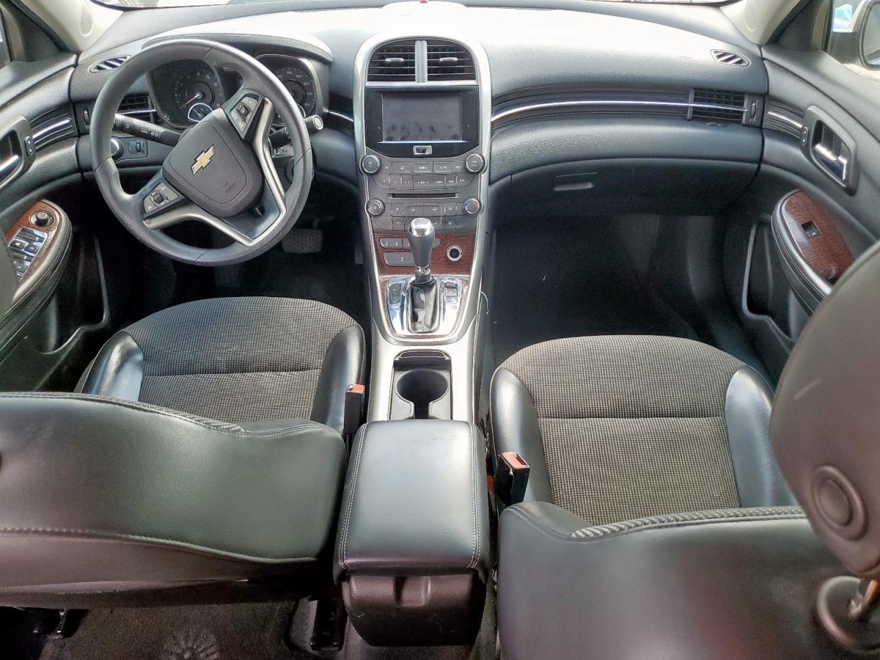 2013 Chevrolet Malibu - zdjęcie 8