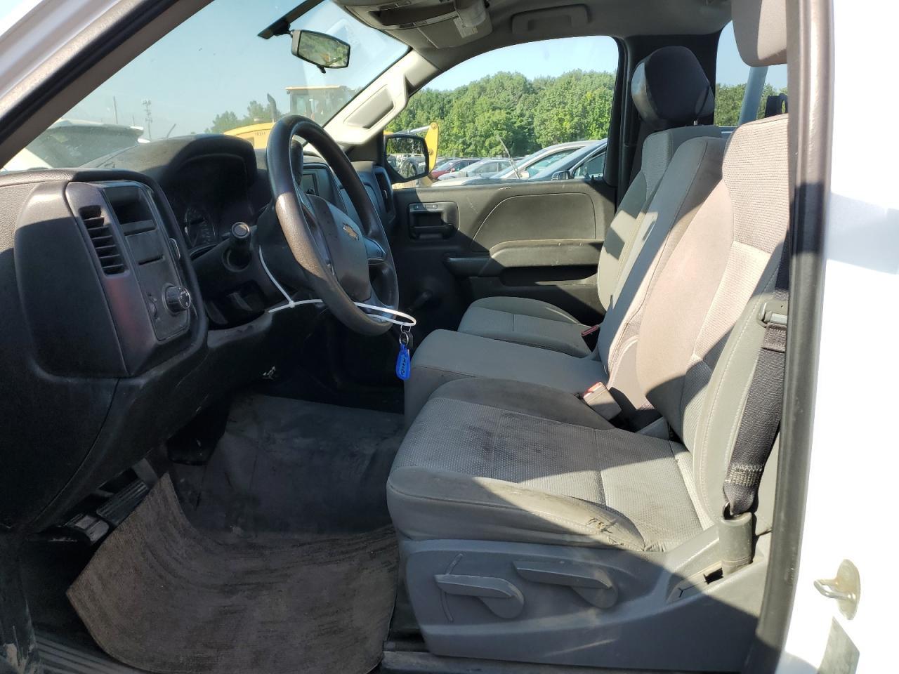 2017 Chevrolet Silverado C1500 - zdjęcie 7