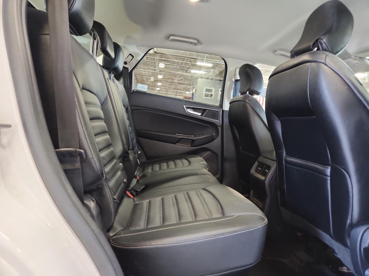 2016 Ford Edge Sel - zdjęcie 11