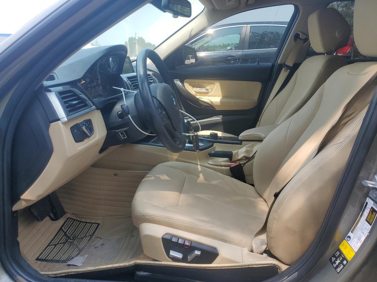 2017 BMW Seria 3 320i - zdjęcie 7