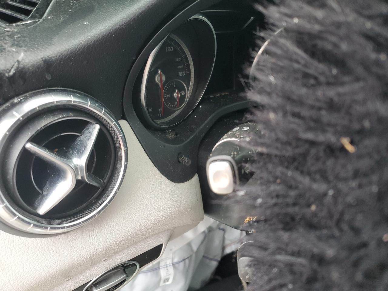 2019 Mercedes-Benz Cla 250 - zdjęcie 9