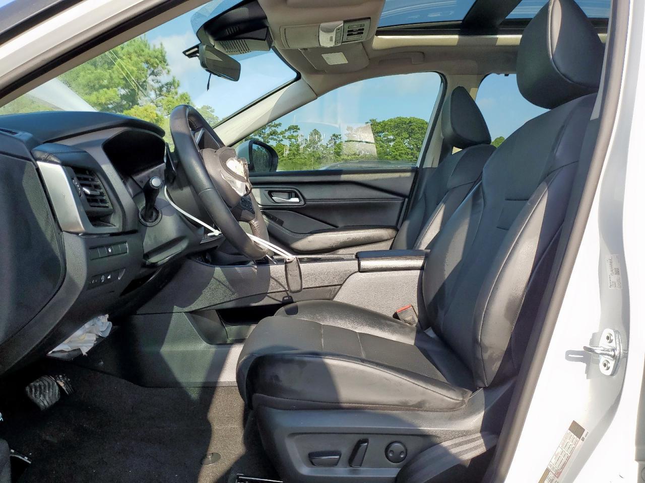 2024 Nissan Rogue Sv - zdjęcie 7