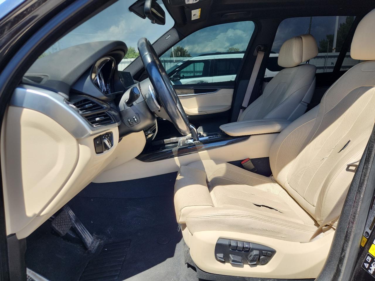 2016 BMW X5 xDrive35D - zdjęcie 7
