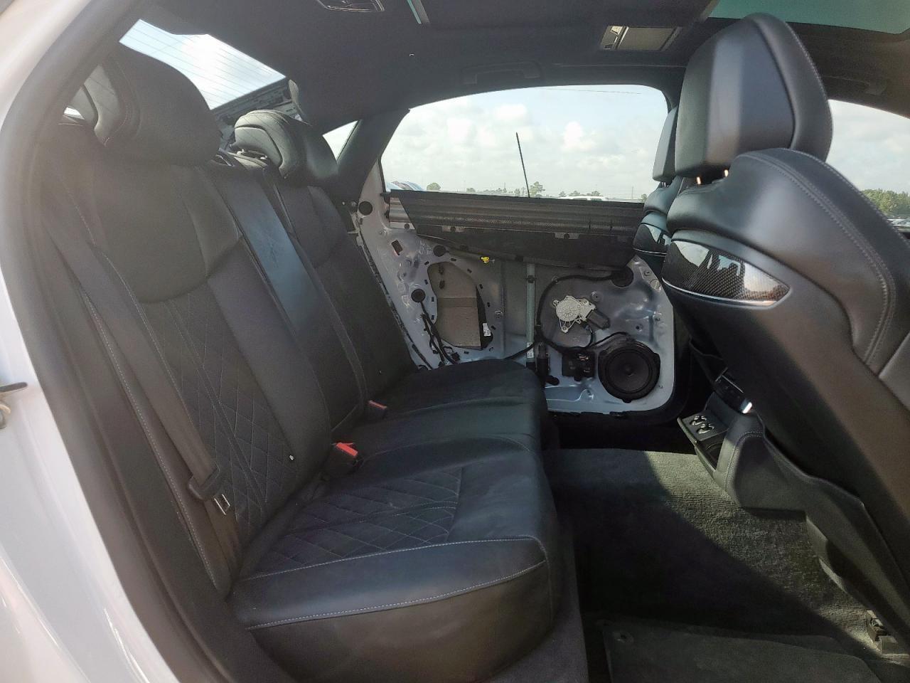 2023 Audi S8 - zdjęcie 10