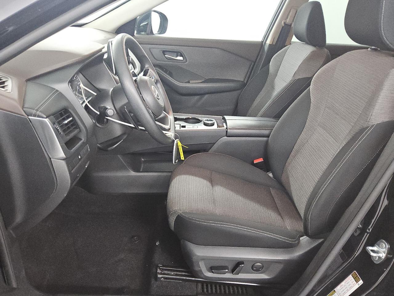 2023 Nissan Rogue Sv - zdjęcie 7