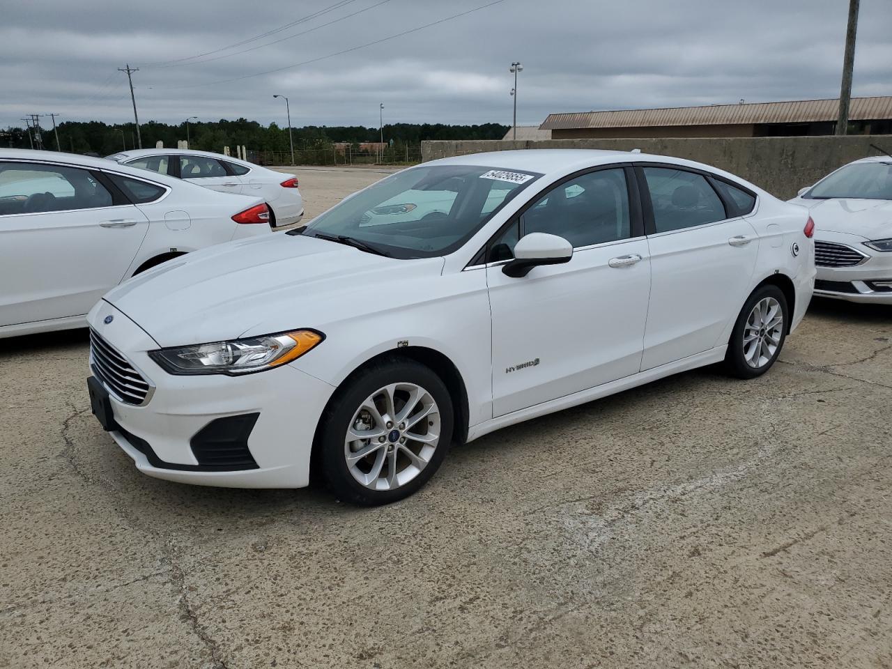 2019 Ford Fusion Se - zdjęcie główne