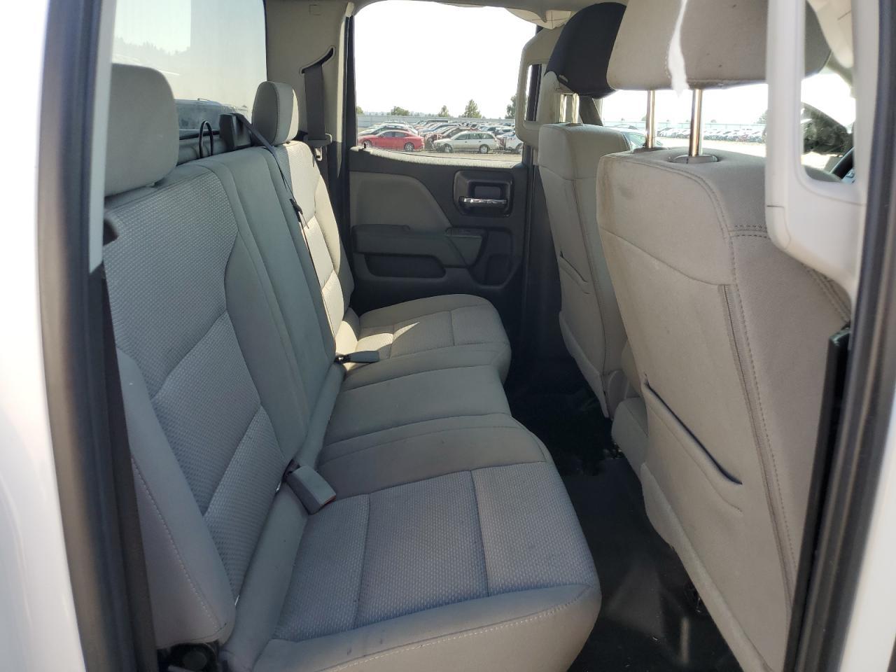 2018 Chevrolet Silverado K1500 - zdjęcie 10