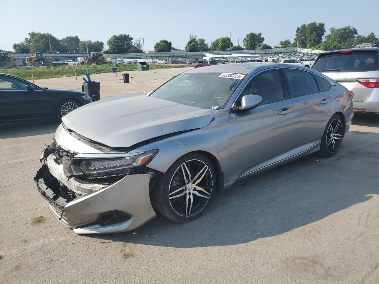 2021 Honda Accord Touring - zdjęcie główne